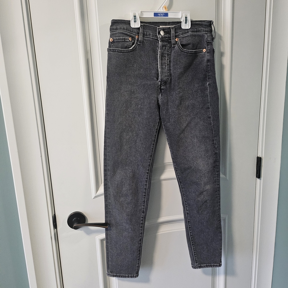 💜 Levi's sz27 Button Fly Women's Faded Black Skinny Jeans